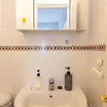 Rentalsevilla Joaquin Costa Appartement